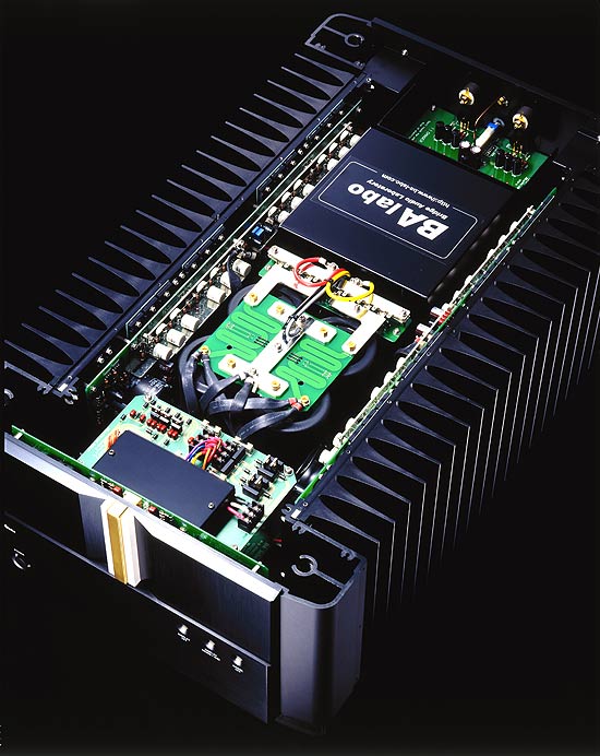 power_amp_4_lg.jpg