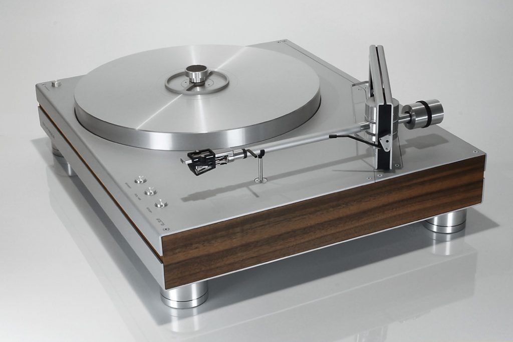 Turntable_PS2.jpg