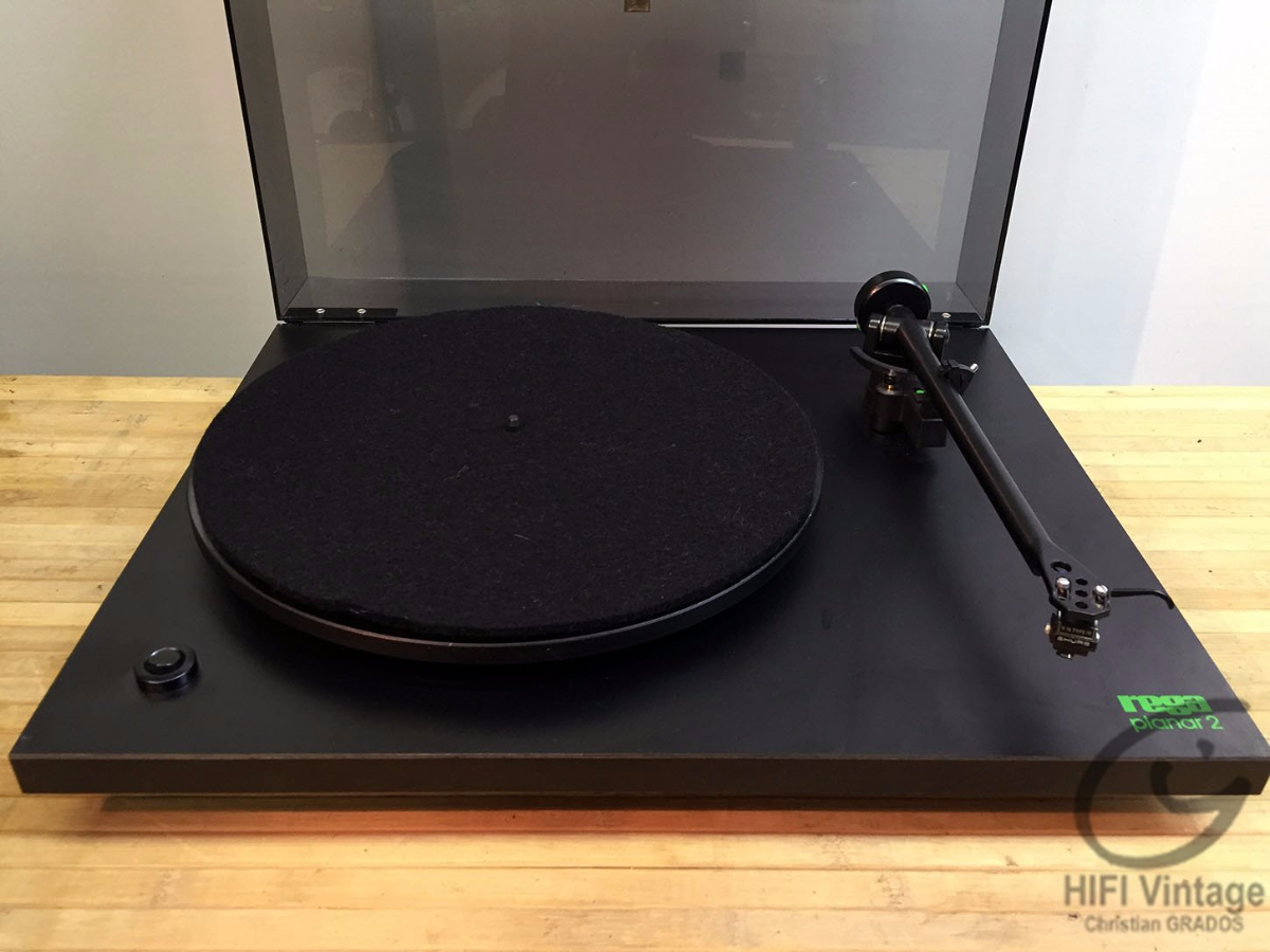rega-planar-2.jpg