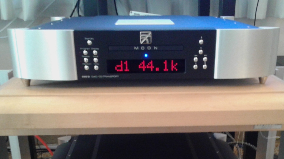 Moon 650D CD-DAC.jpg