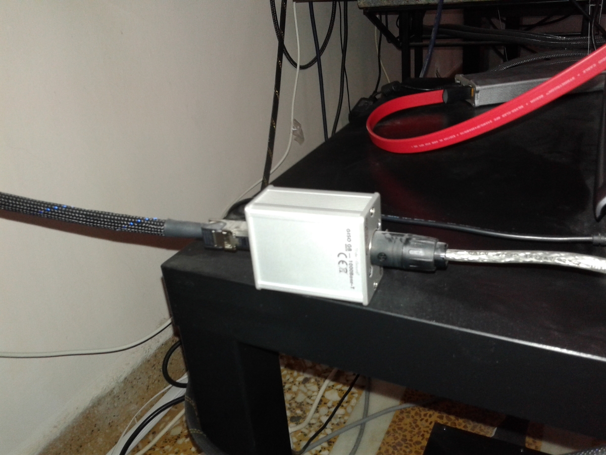 Vovox Textura Lan Cable-Giso Galvanic Isolator & Lan filter.jpg