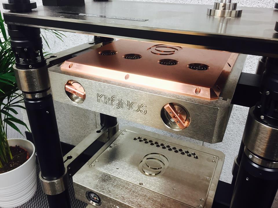 kronos phono by TLA.jpg