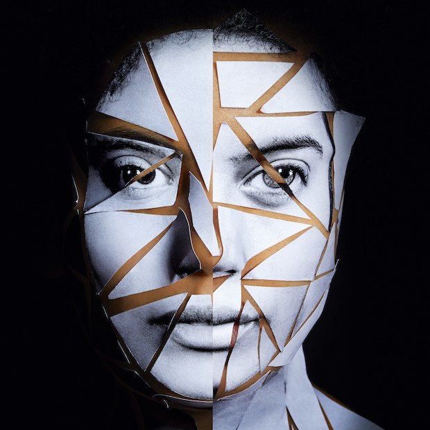 Ibeyi-Ash-Cover-4000-130717.jpg