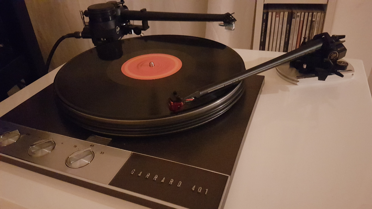 401 SME Kuzma ZYX FR.jpg