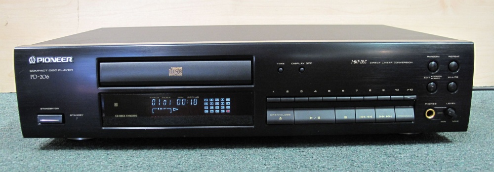 Pioneer PD-206.jpg