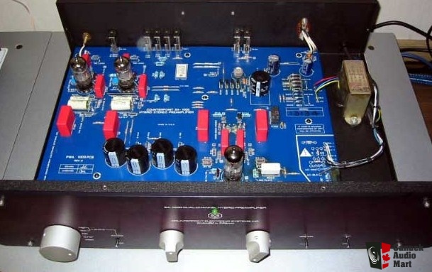 204355-counterpoint_sa1000hy_brid__tube__preamp.jpg