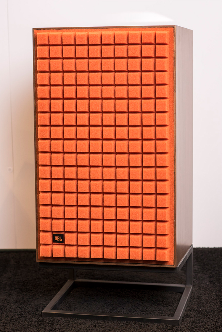 jbl-l100-classic-fig1.jpg