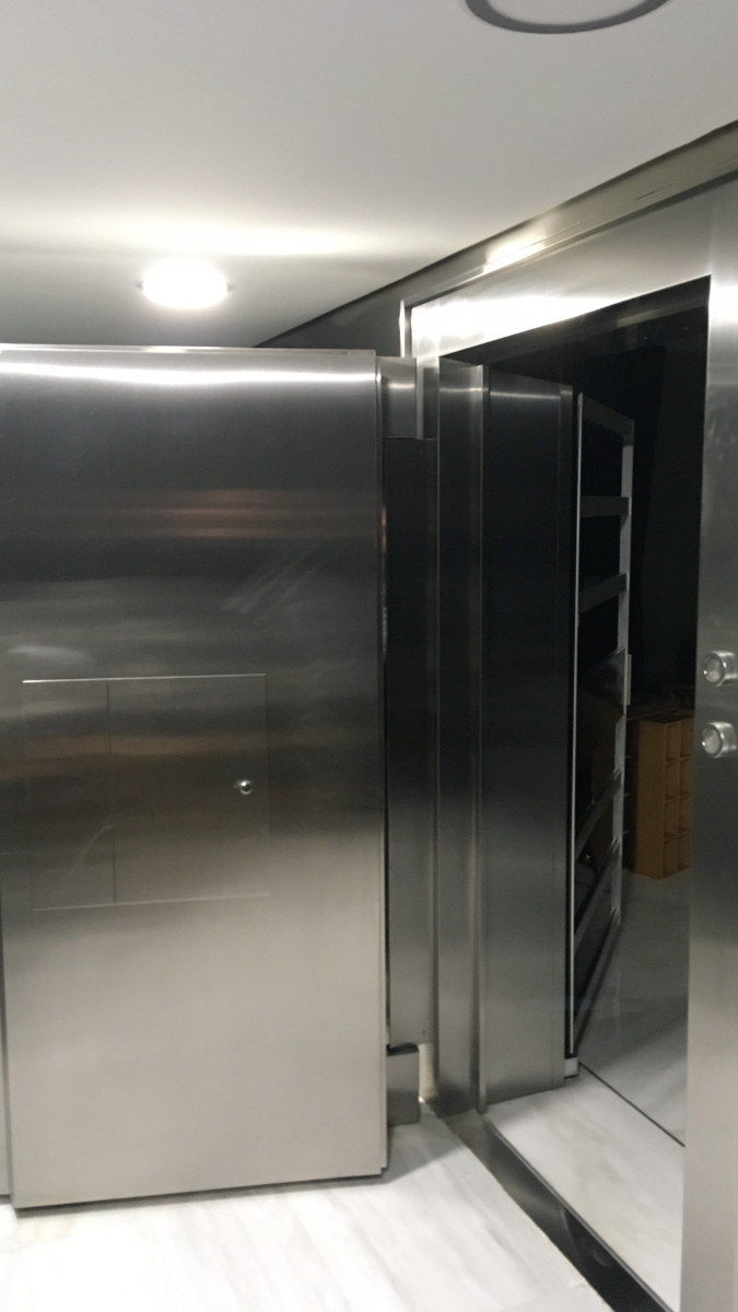 Vault_02.JPG