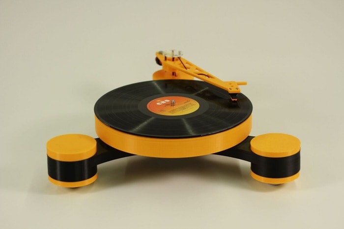 Lenco_md_turntable_hifi_news_jan_2019_ol.jpg